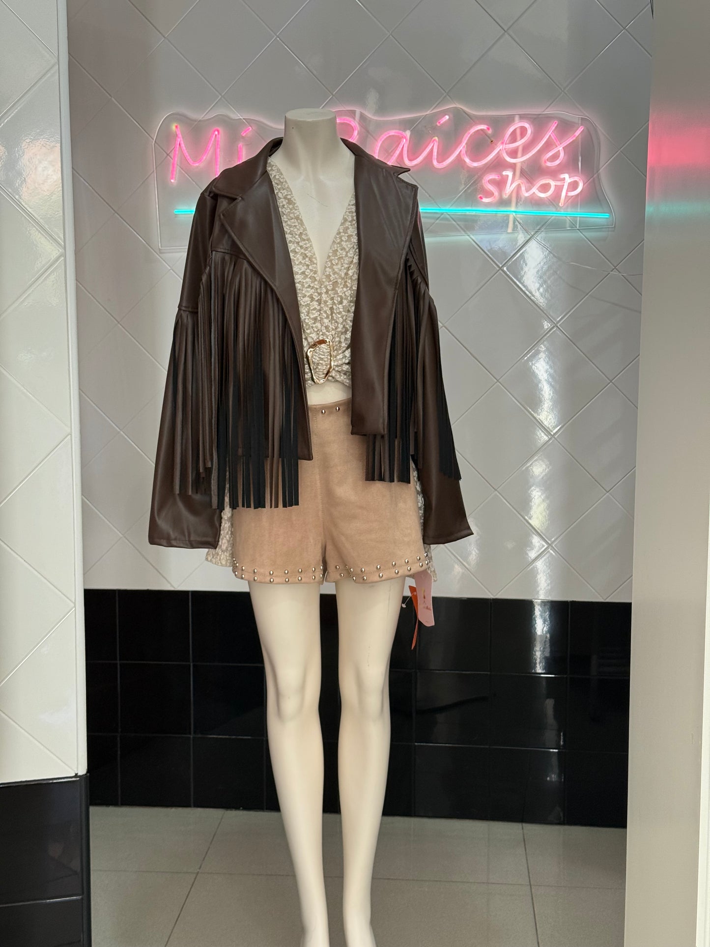 Chaqueta cuero flecos
