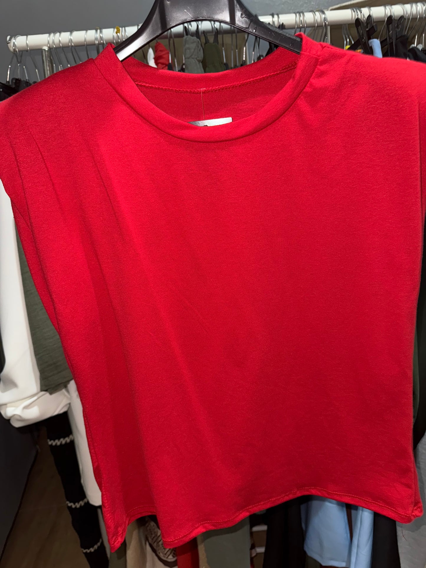 Camiseta hombreras basico