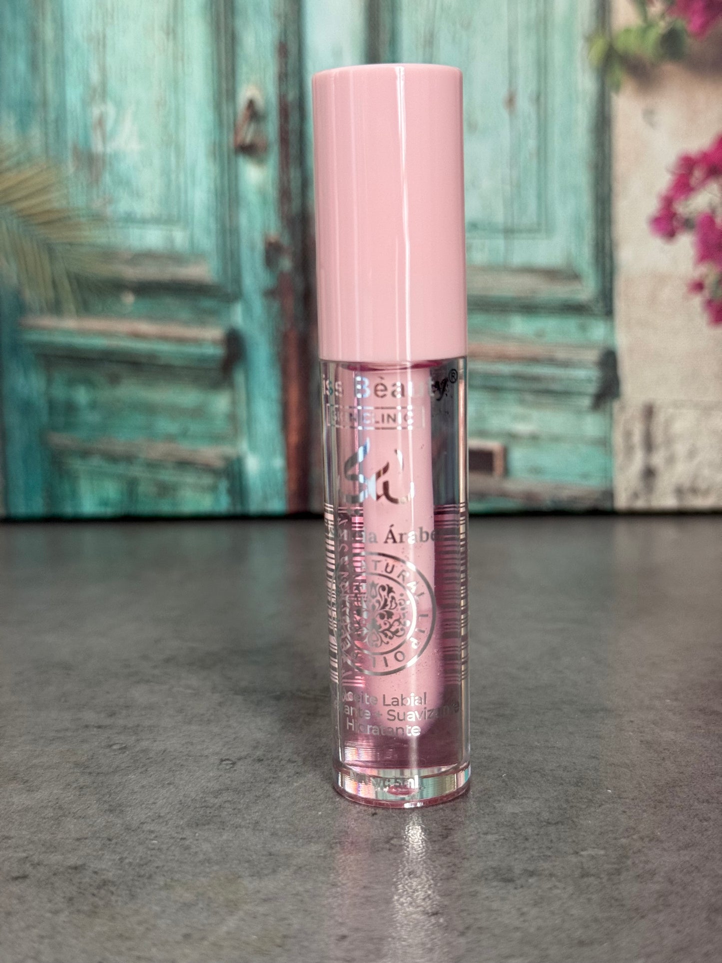 Aceite labial arabe