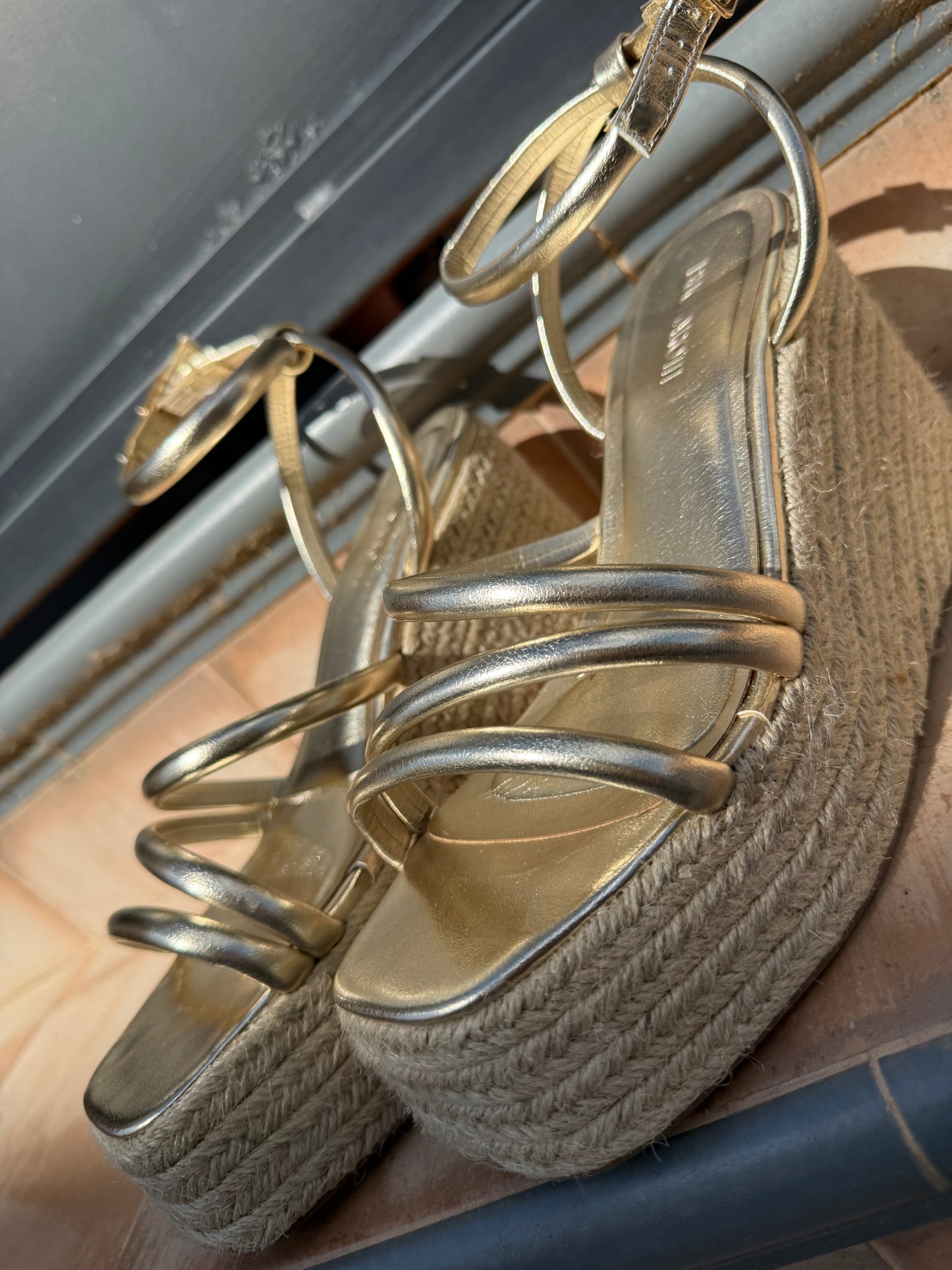 Sandalias oro