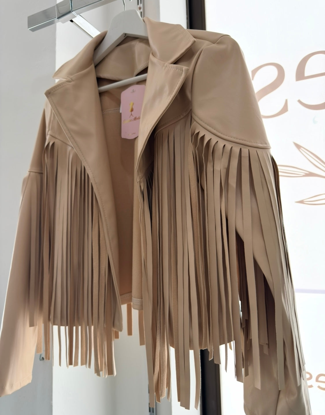 Chaqueta cuero flecos