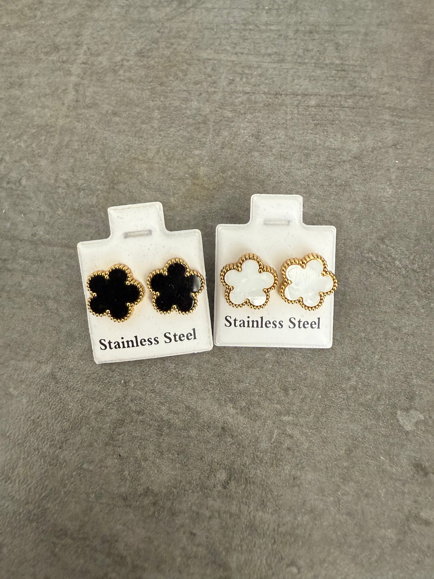 Pendientes flor