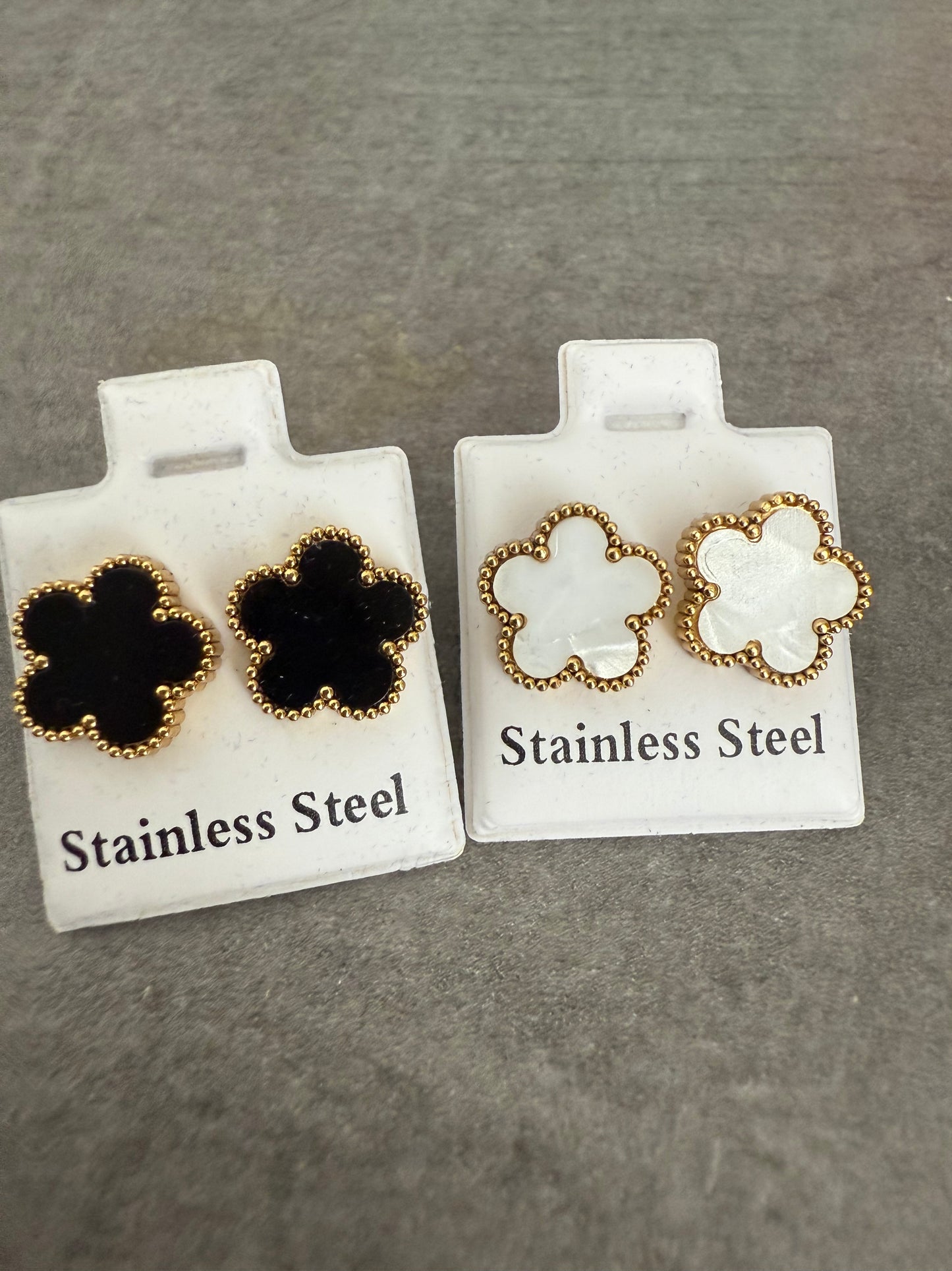 Pendientes flor