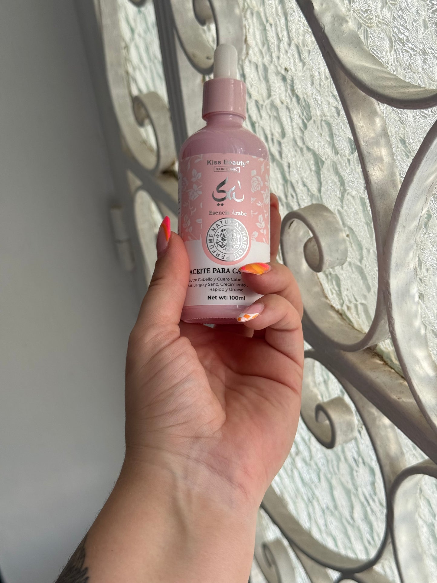Aceite capilar arabe