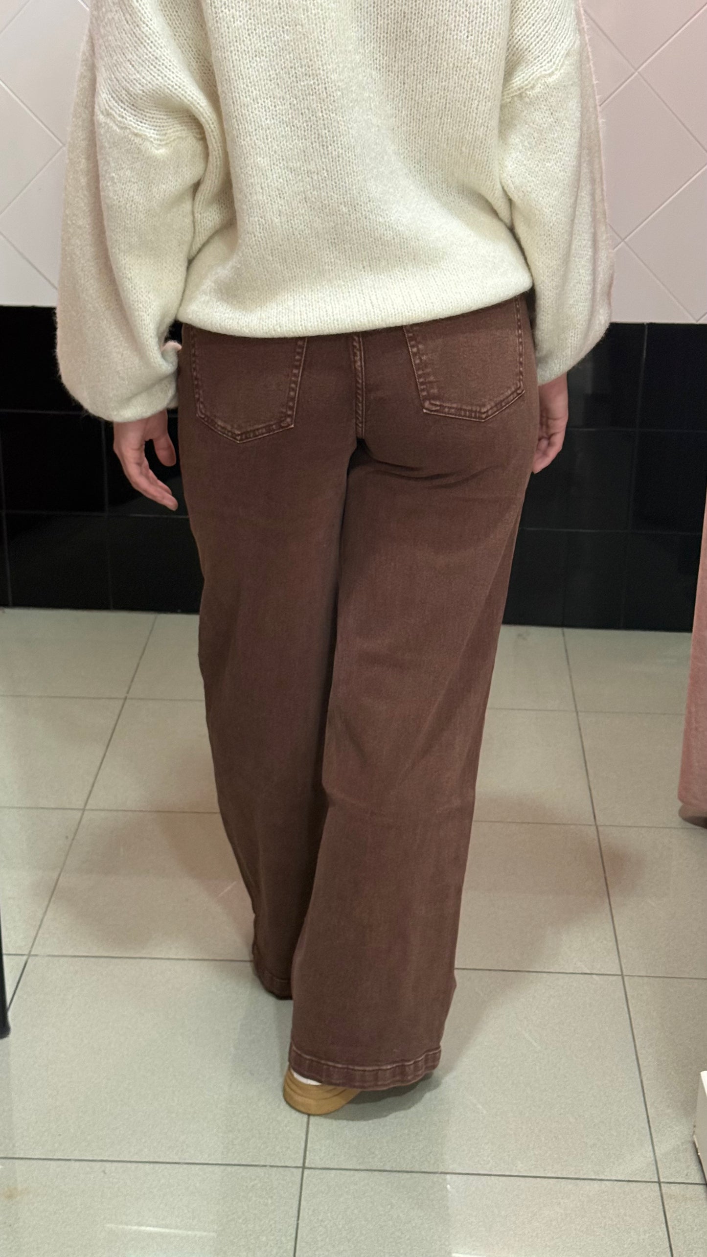 Vaquero cintura cruzada marron